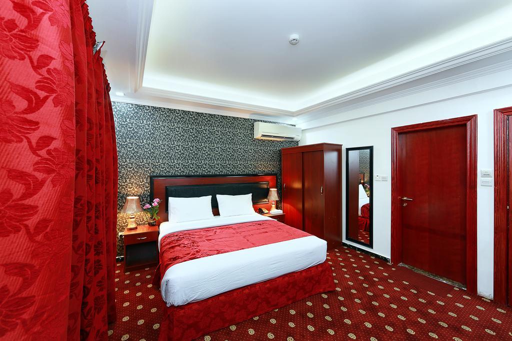 Gulf Star Hotel Dubai Exterior photo